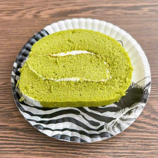 banh bong lan cuon tra xanh