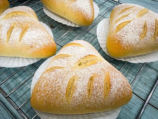 bánh mì nhân bắp phô mai