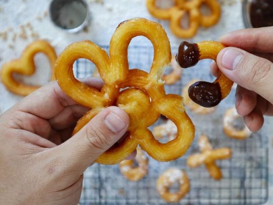 bánh chiên chorrus